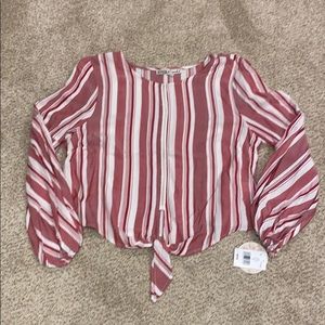 Gypsies & Moondust Red and white blouse